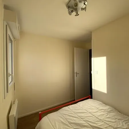 Apartament T2 Avec Terrasse Et Wi-fi, Proche Des Thermes Du Connetable - Fr-1-541-123 La Roche-Posay