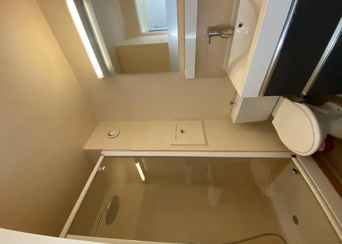 Apartamento T2 Avec Terrasse Et Wi-fi, Proche Des Thermes Du Connétable - Fr-1-541-123 *